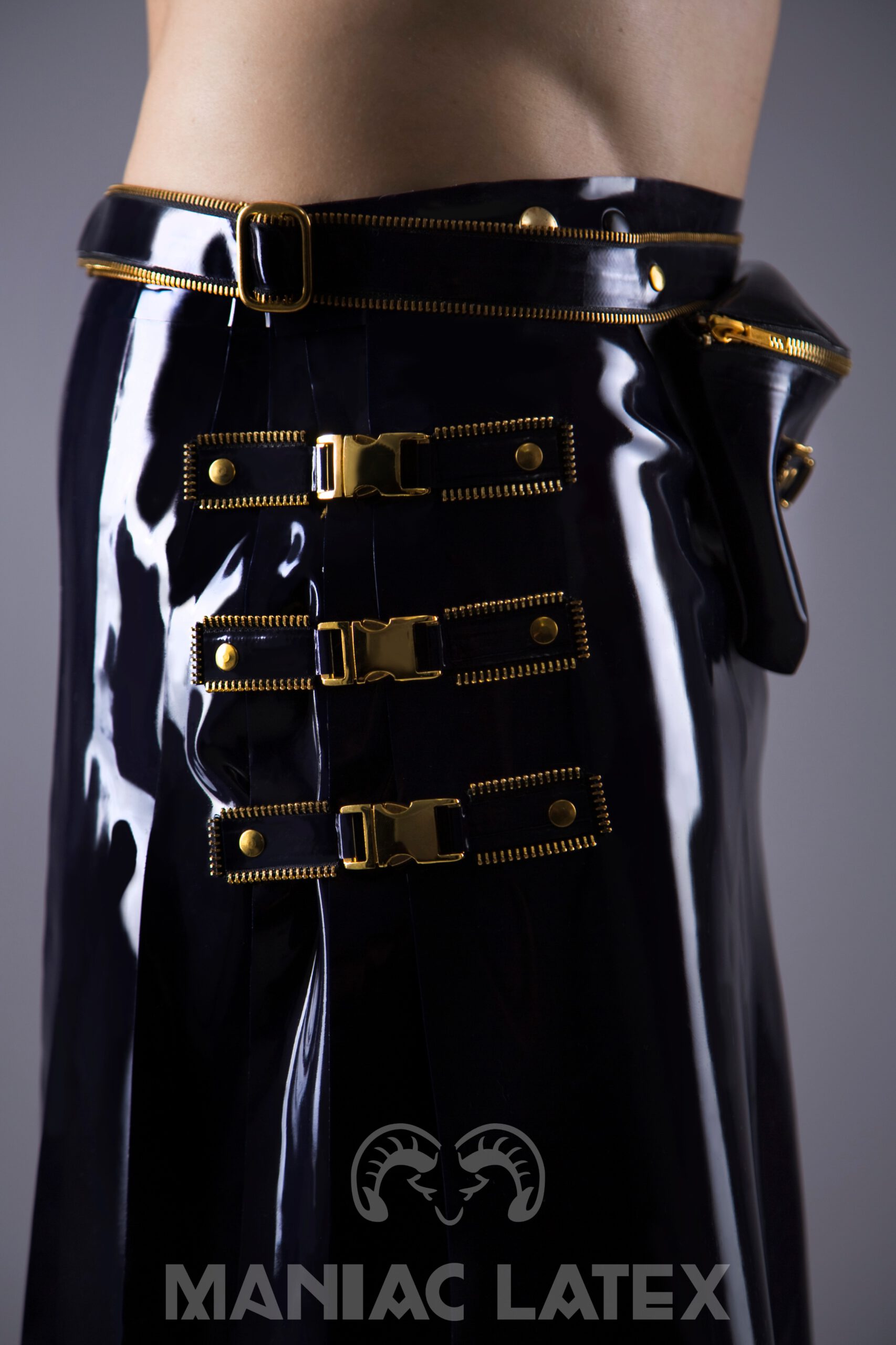 Maniac Latex Zipped Kilt_Zipped Belly Bag